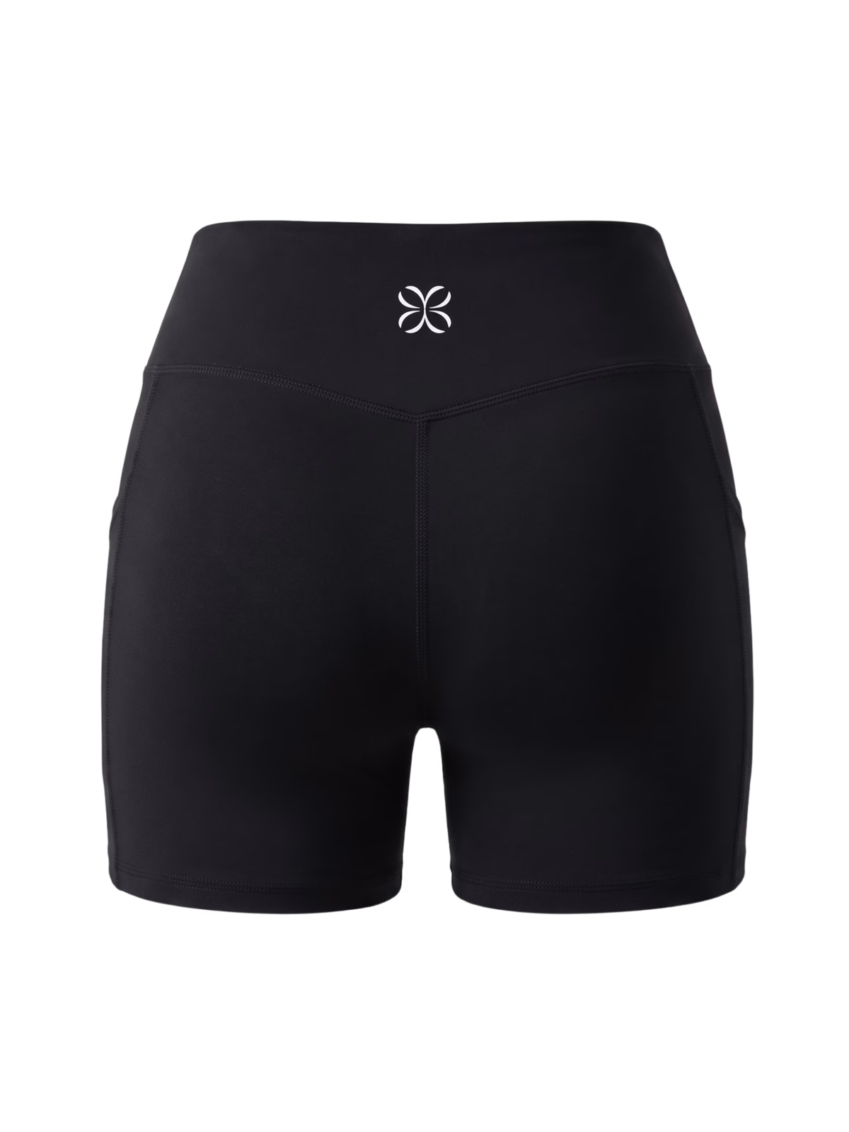 SCULPT Short Studio con Bolsillo · Negro en color Negro - Puesta en modelo en movimiento | AYA