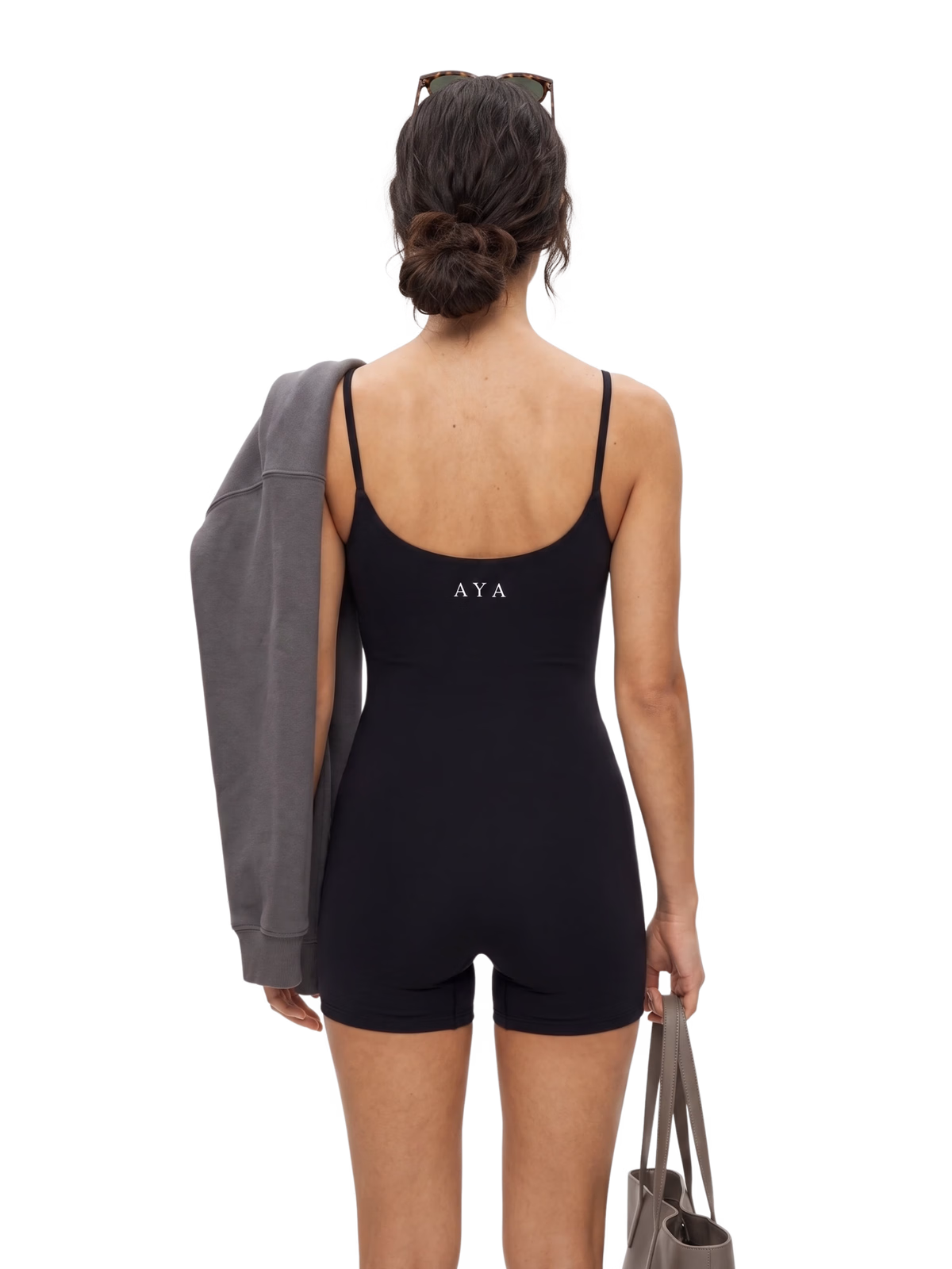 Noir Arc Romper - Vista Editorial 3
