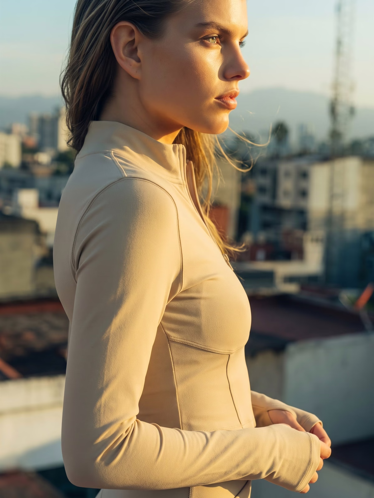 Women’s Full-Zip Sports Jacket - Vista Editorial 3