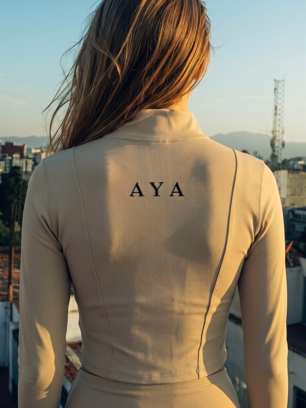 Women’s Full-Zip Sports Jacket - Vista Editorial 4